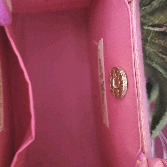 🔴 Mother Plucker Handbag - Picture 16 of 17